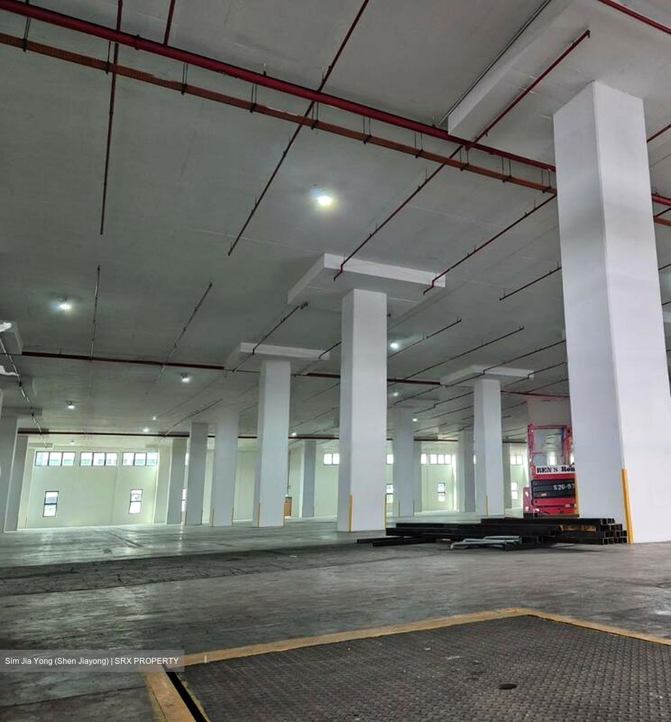 Penjuru Lane (D22), Warehouse #496124991